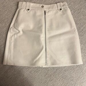 Elegant Cream Mini Skirt with Front Zipper